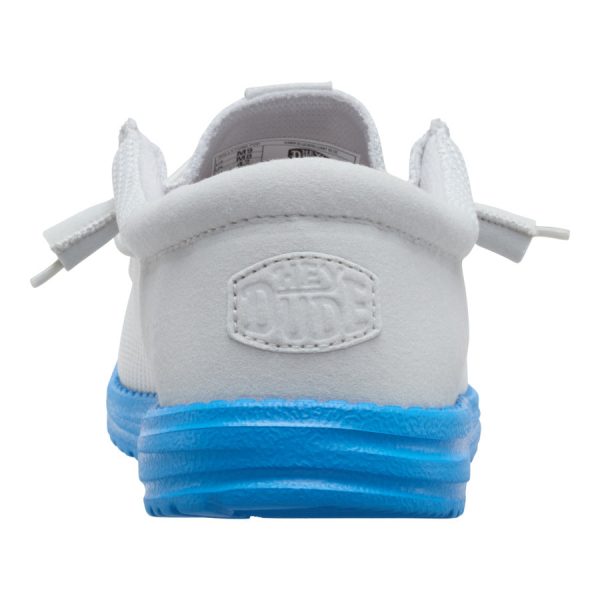 Wally Funk Pop - Dawn Blue/Brilliant Blue